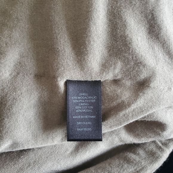 Express Tan Faux Fur Vest - Picture 8 of 9